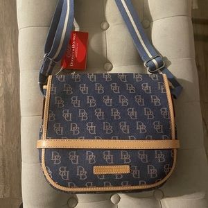 Dooney & Bourke crossbody bag